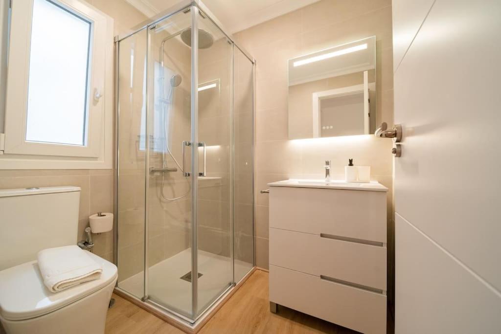 Esplendido Apartamento En El Centro Málaga Exteriör bild