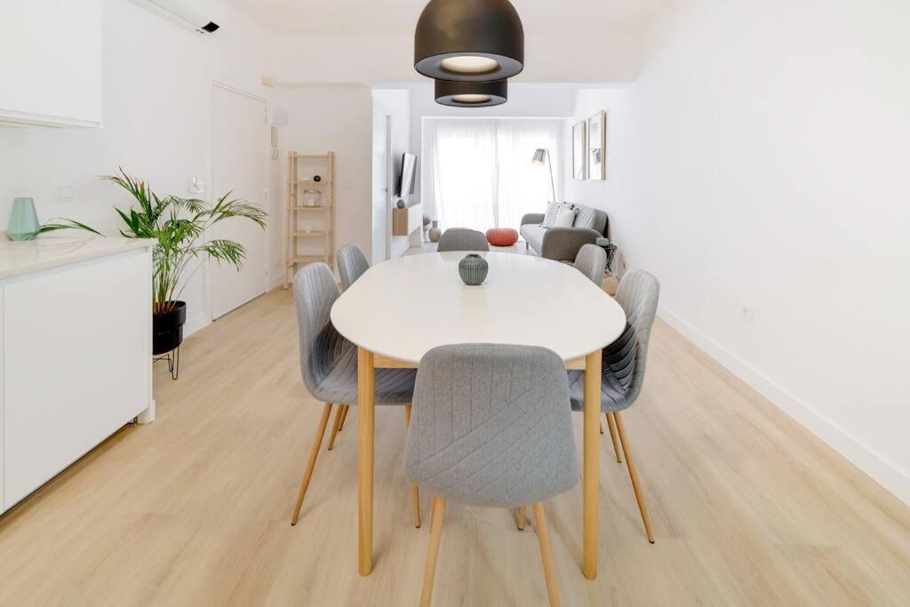 Esplendido Apartamento En El Centro Málaga Exteriör bild
